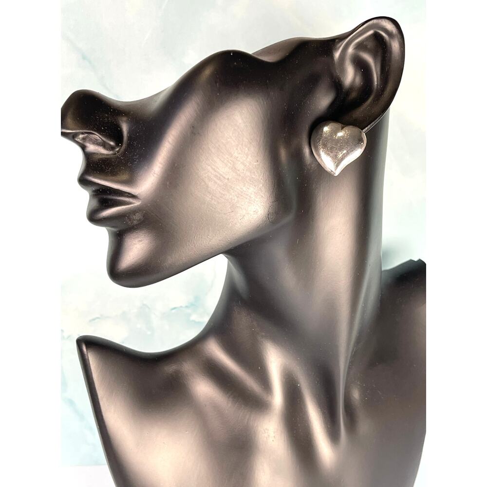 Vintage 925 Sterling Silver Large Heart Pierced Stud Earrings - Picture 2 of 6